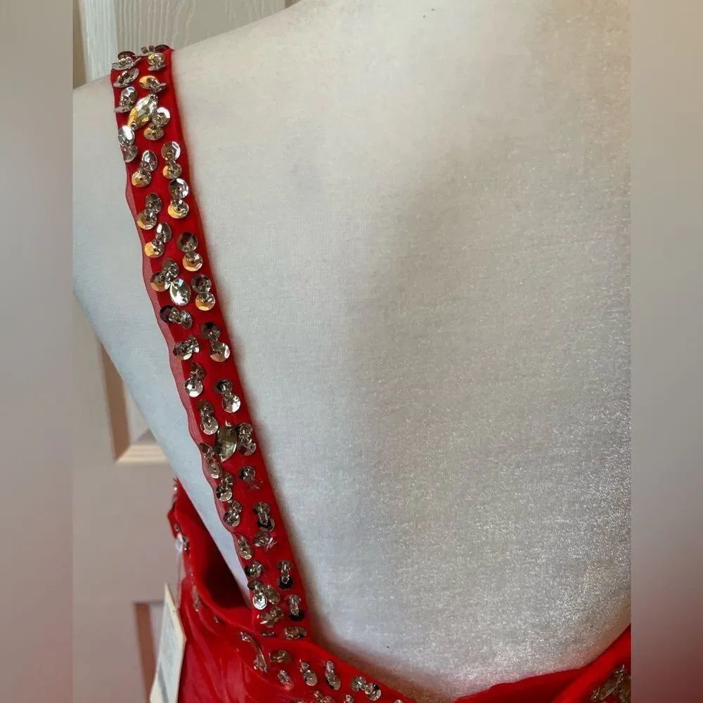 Red One-Shoulder Ruffled Gown - Picture 15 of 15